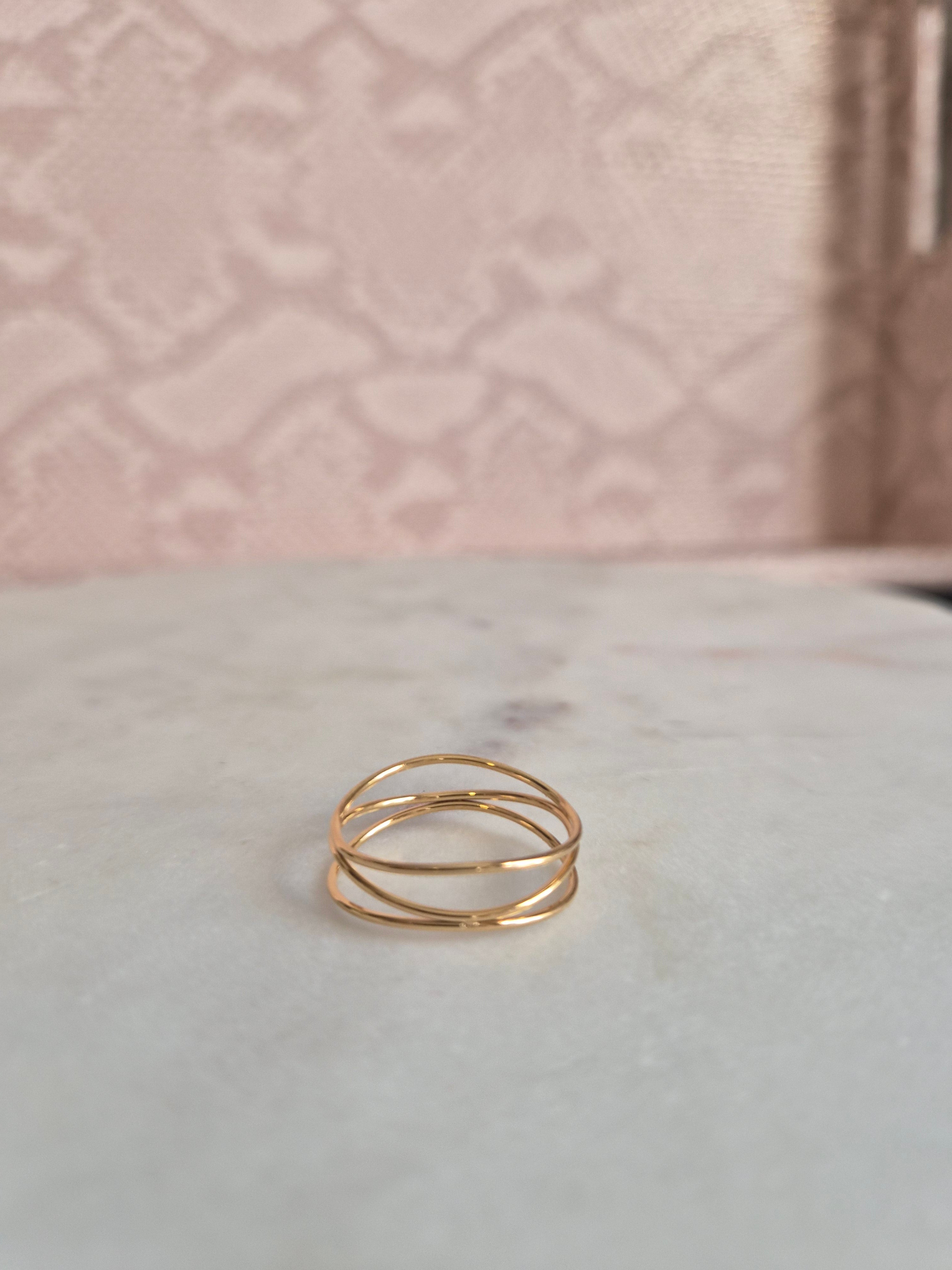 Gold Veno Ring